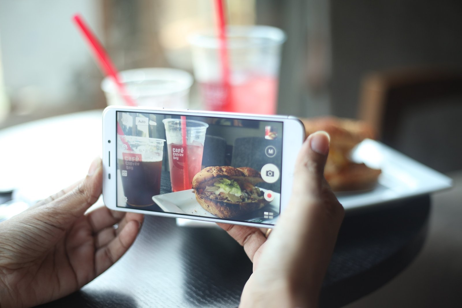 10 tricks that will take your smartphone food photos to the next level - Tuts and Reviews - tutsandreviews.tech